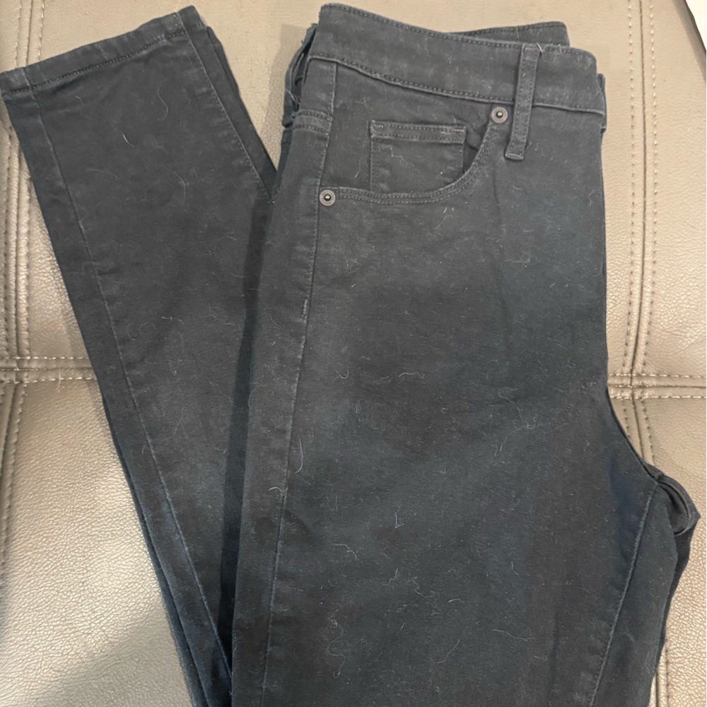 Universal Thread Women’s Black Jeans